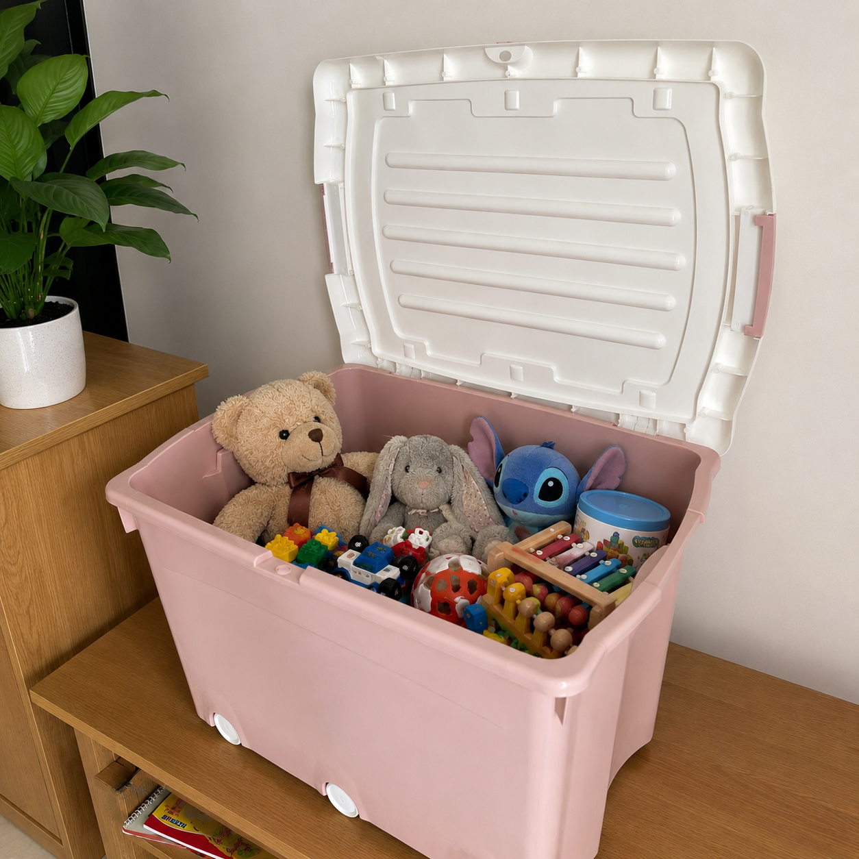 Big storage box -72 Litres ( with side Locks)