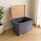 Storage box with side locks - 45L