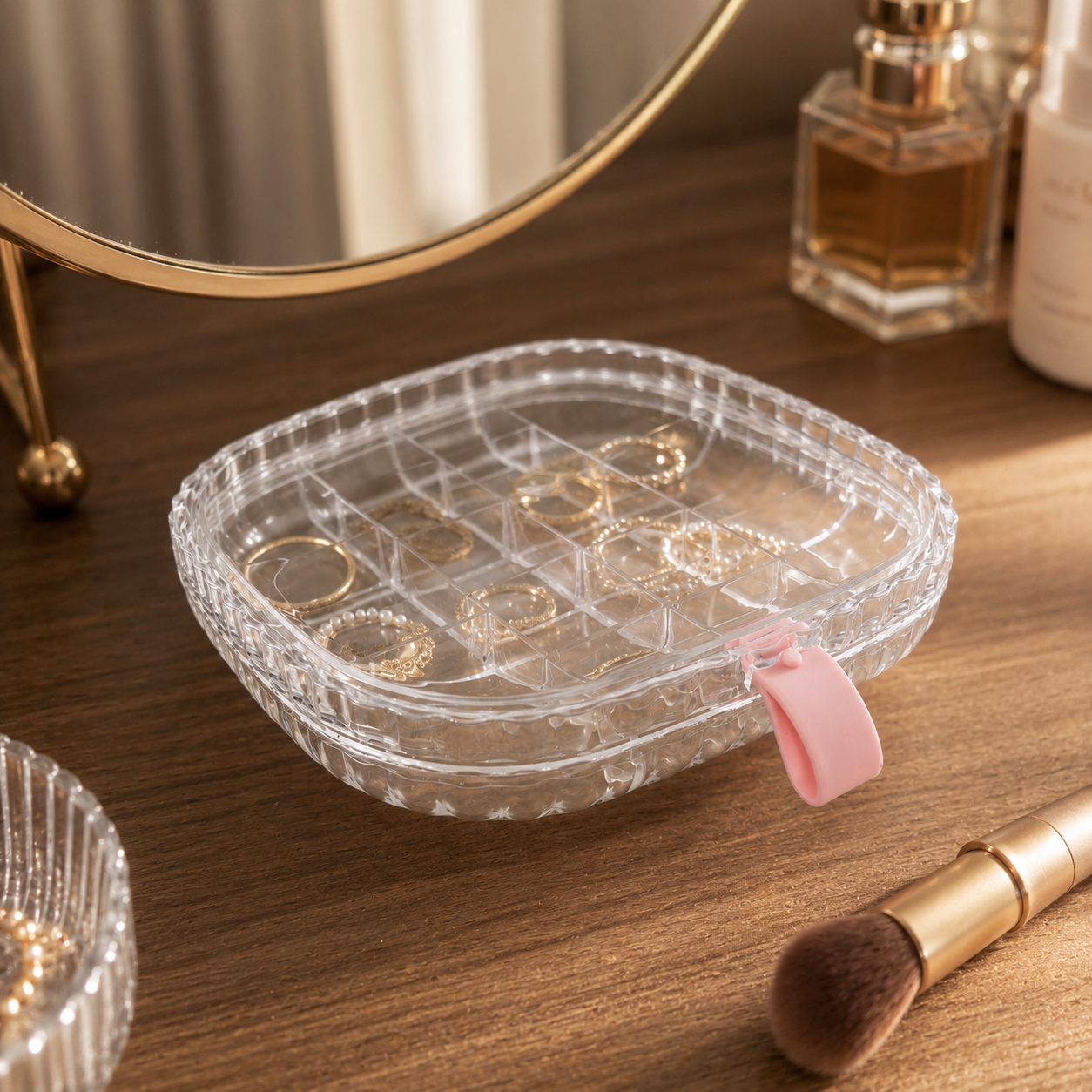 Transparent jewellery box