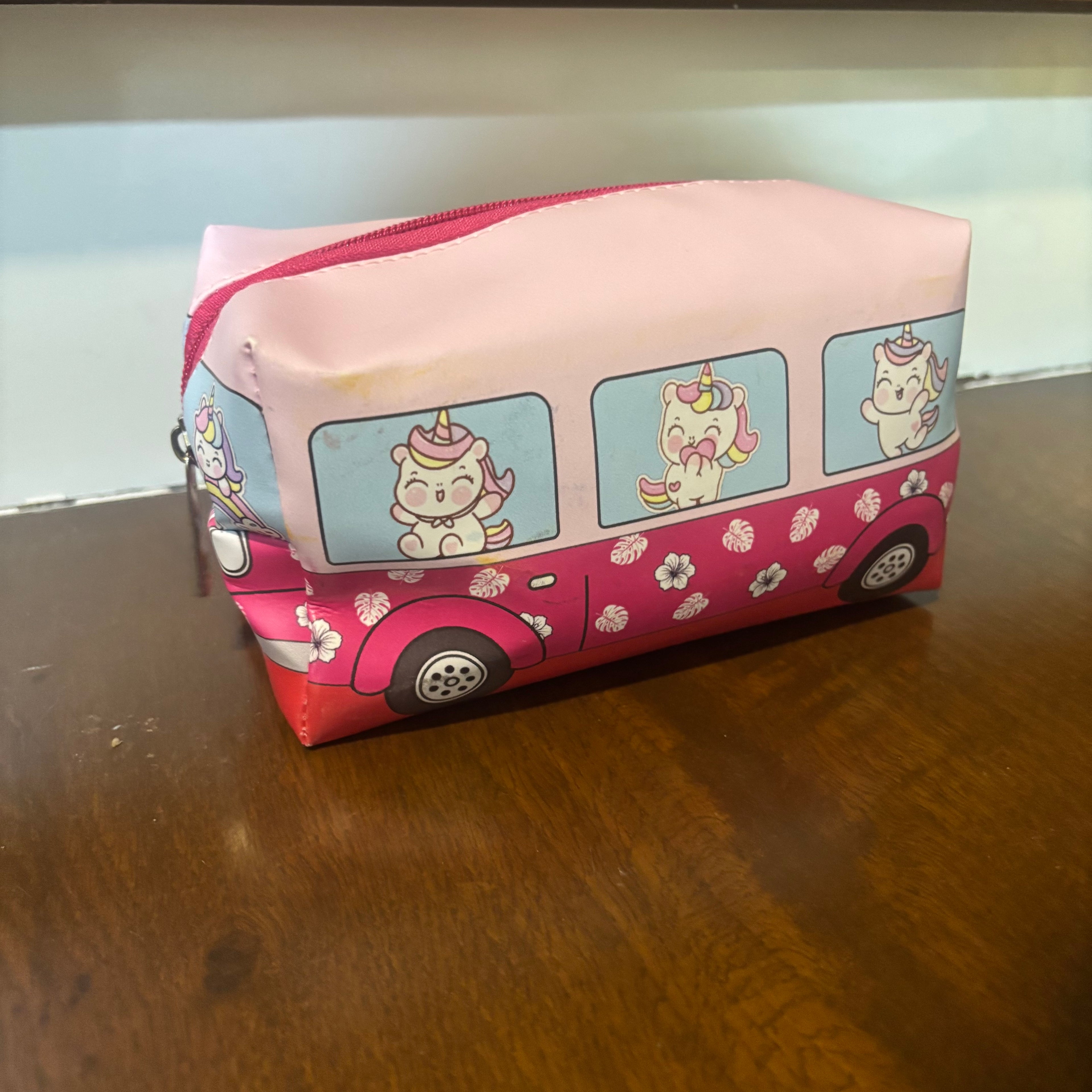Bus shape Pencil pouch